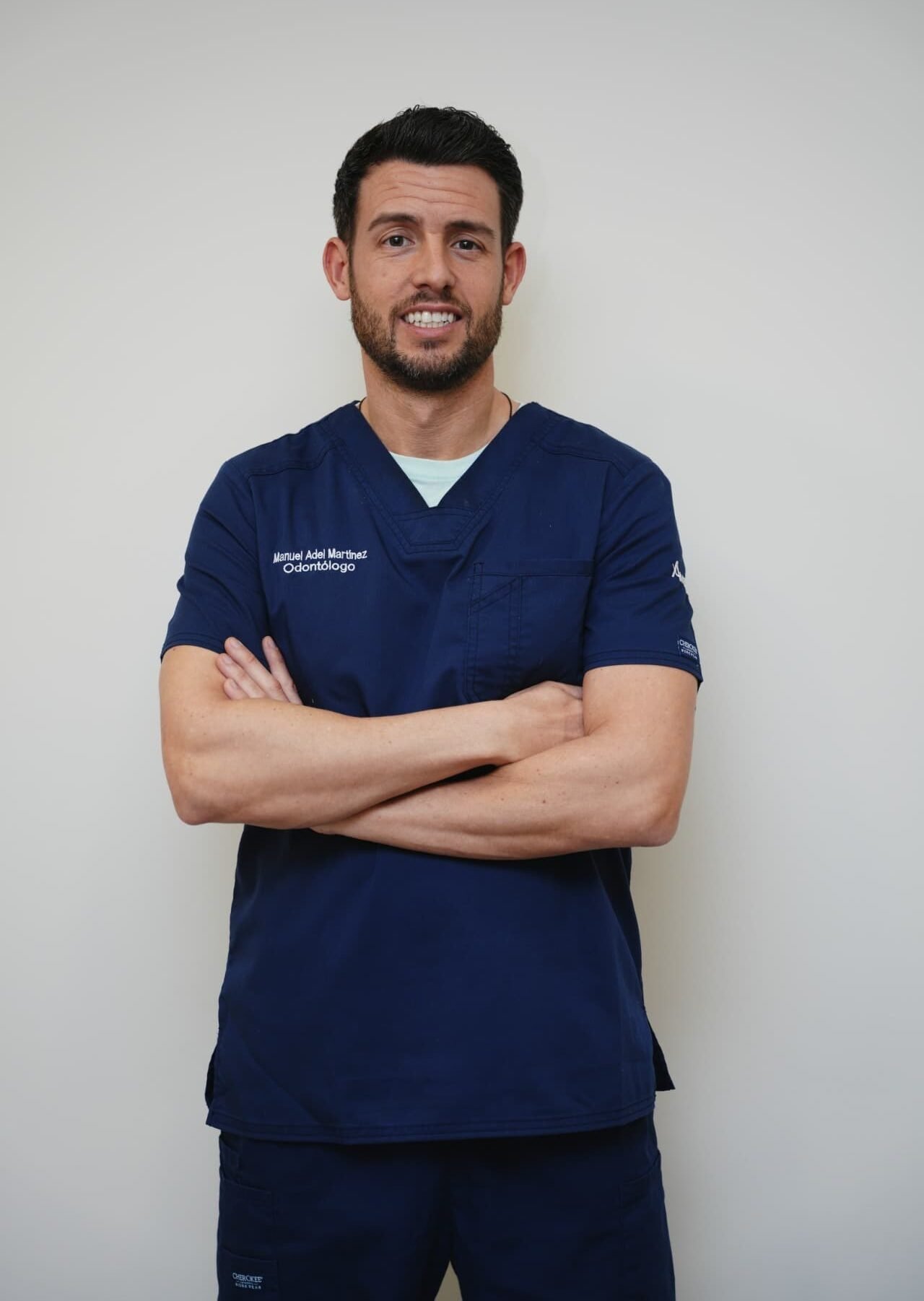 Manuel Adel Martínez, odontólogo